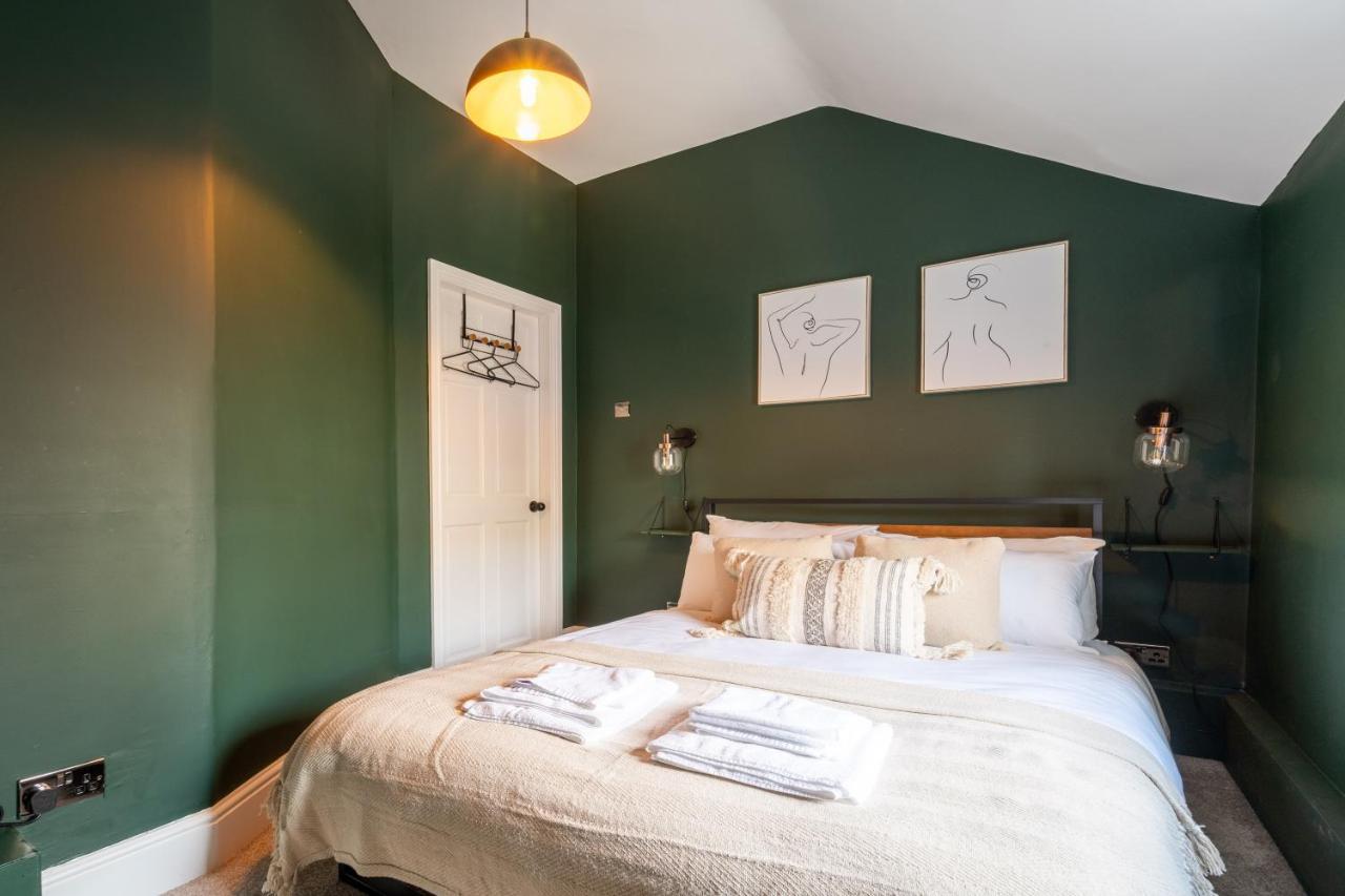 Watergate Penthouse - New 2 Bed Luxury Apartment In City Centre 체스터 외부 사진