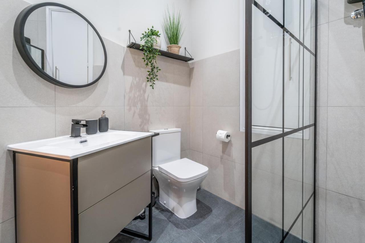 Watergate Penthouse - New 2 Bed Luxury Apartment In City Centre 체스터 외부 사진