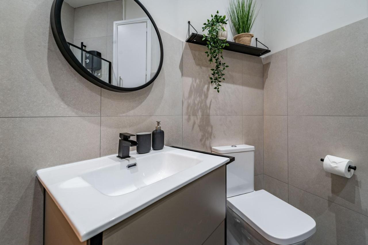 Watergate Penthouse - New 2 Bed Luxury Apartment In City Centre 체스터 외부 사진